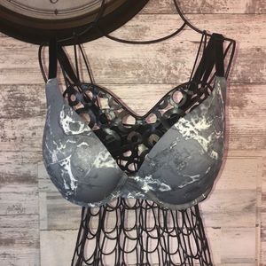 PINK Victoria’s Secret push-up bra size 36DD marble look bra everyday wear